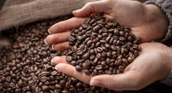 بررسی ارزش غذایی قهوه